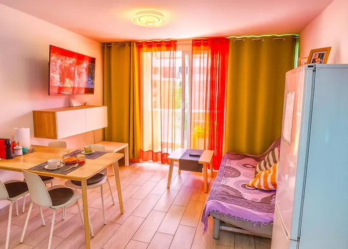 Buena Vibra Tenerife Sur * פלאייה דה לאס אמריקס